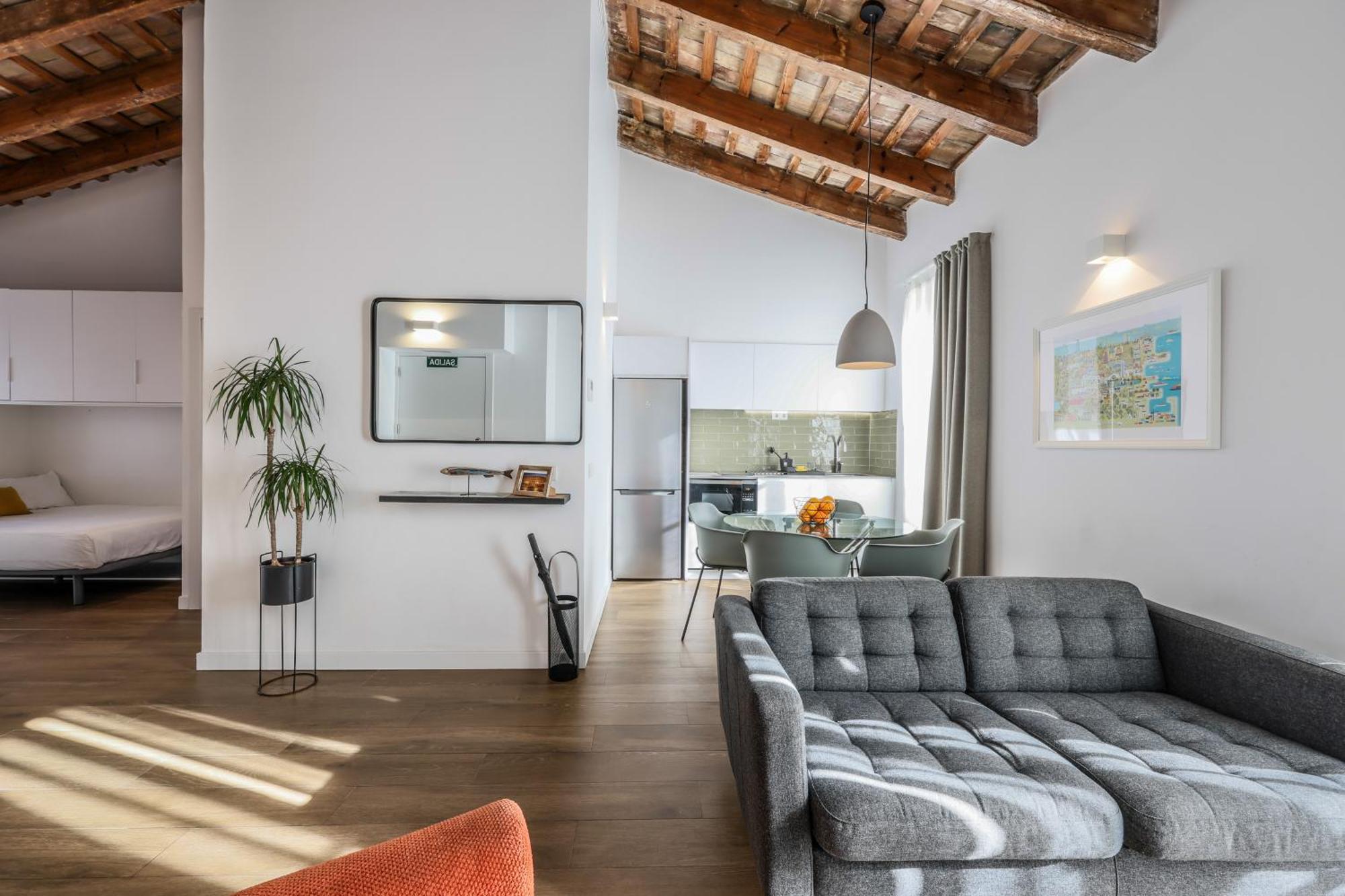 Amazinn Places Evi Apartments บาเลนเซีย ภายนอก รูปภาพ