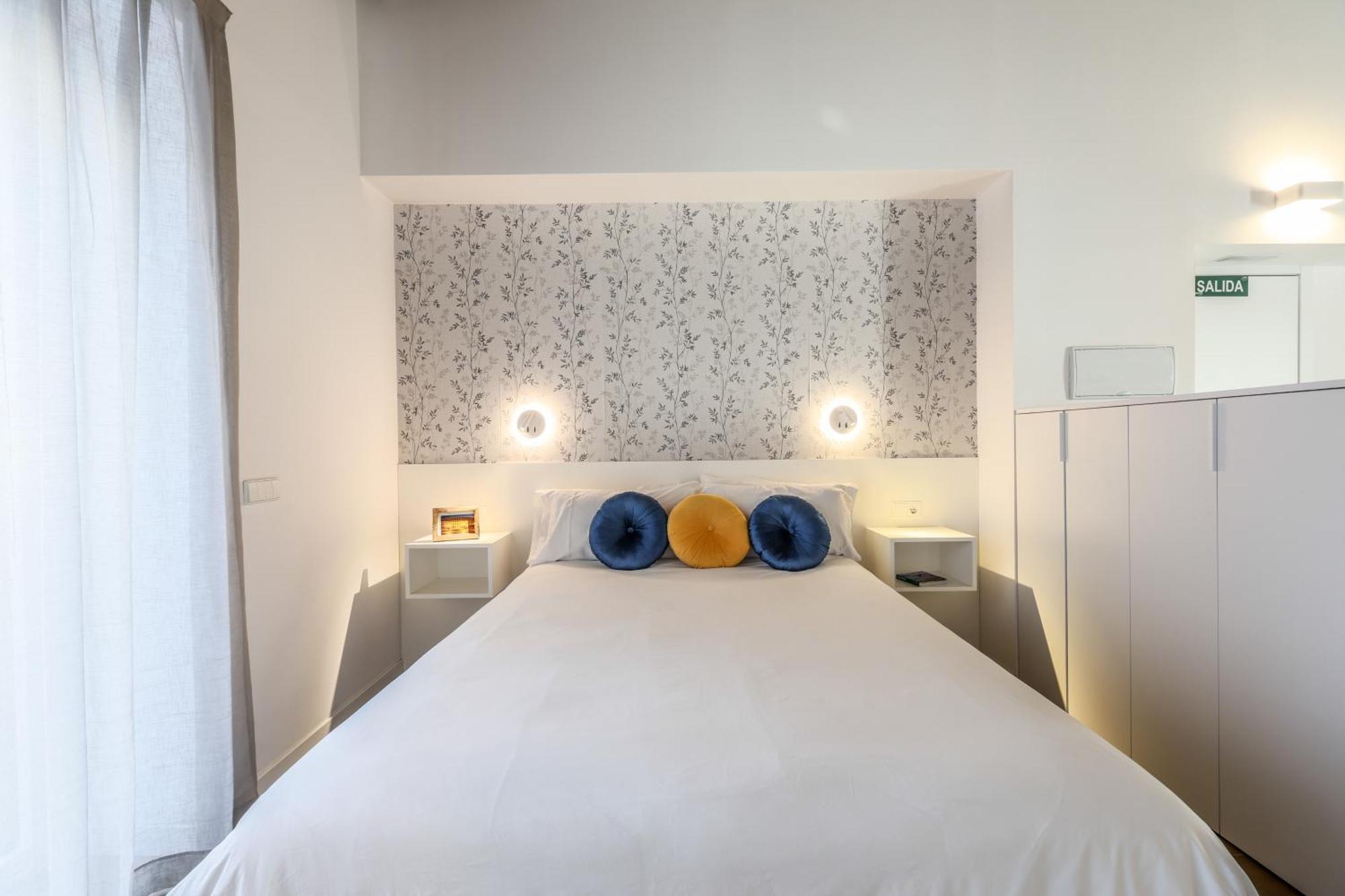 Amazinn Places Evi Apartments บาเลนเซีย ภายนอก รูปภาพ