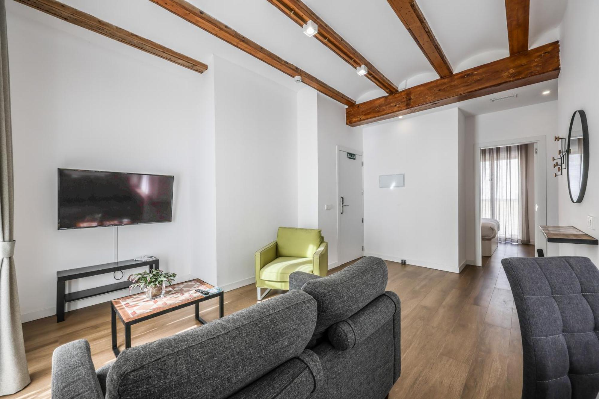 Amazinn Places Evi Apartments บาเลนเซีย ภายนอก รูปภาพ