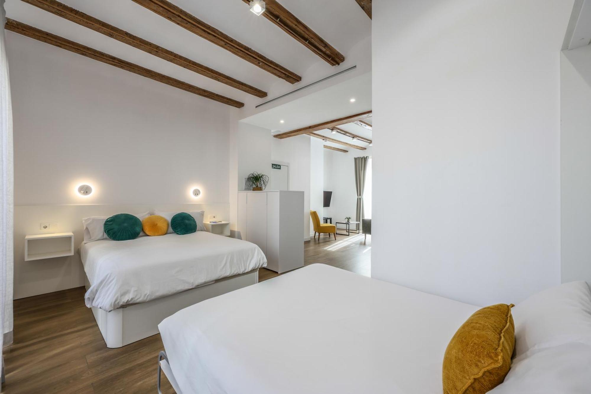 Amazinn Places Evi Apartments บาเลนเซีย ภายนอก รูปภาพ