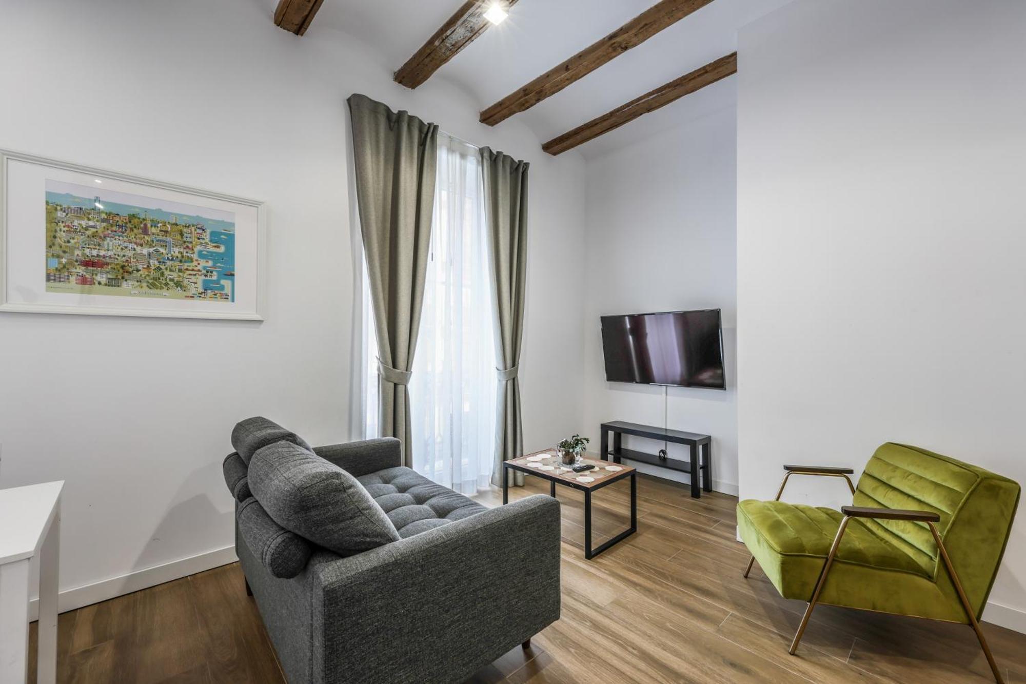 Amazinn Places Evi Apartments บาเลนเซีย ภายนอก รูปภาพ
