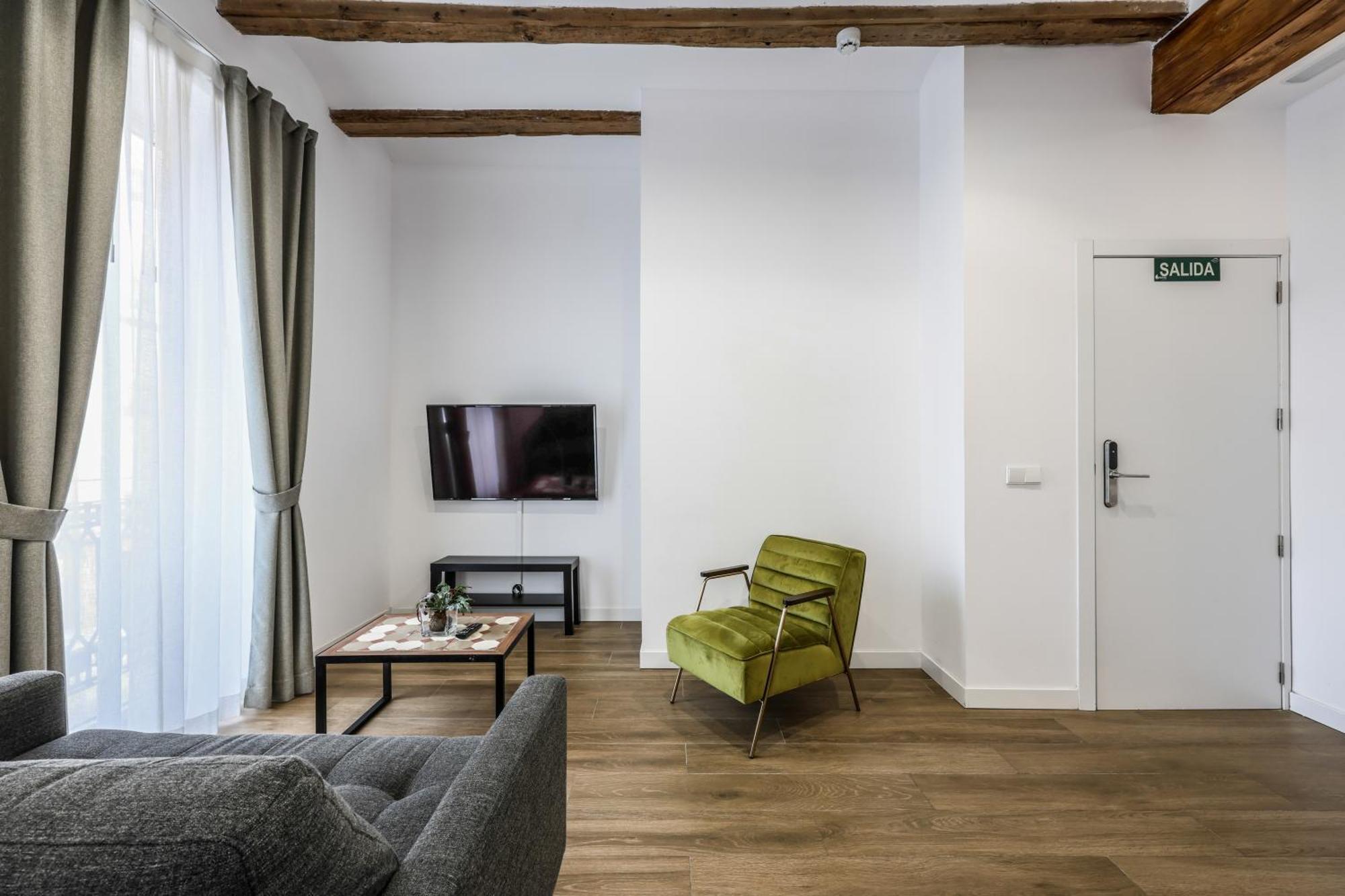 Amazinn Places Evi Apartments บาเลนเซีย ภายนอก รูปภาพ